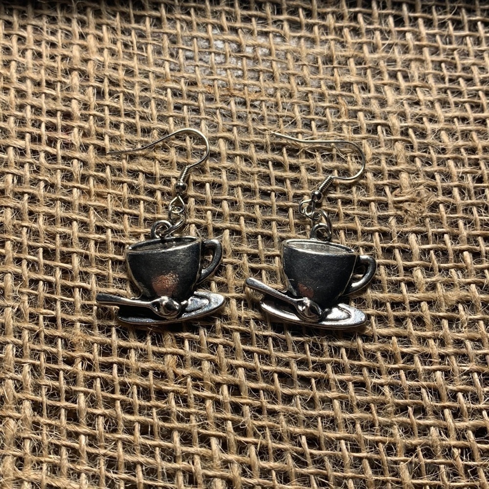 NWT Handmade Teacup Earrings